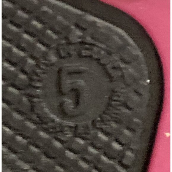 Kamik Kids Size 5 Black Pink Durable Outerwear Waterproof Winter Snow Boots - Picture 7 of 7